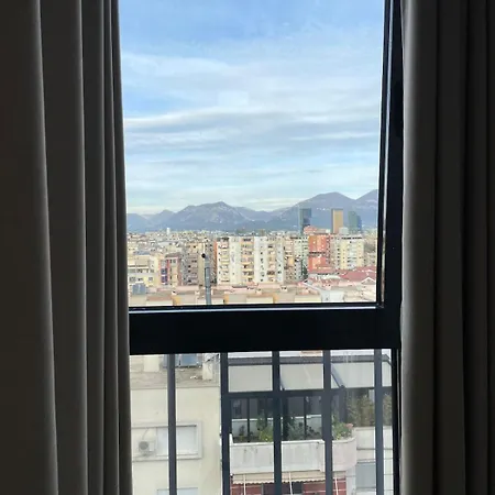 Hideaways, Free Parking & Breathtaking View * ティラナ