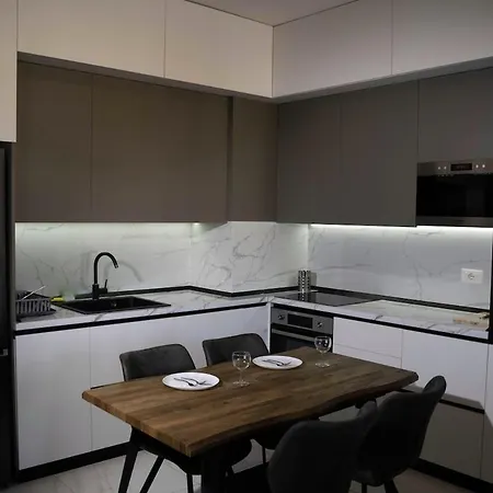 Hideaways, Free Parking & Breathtaking View Apartamento *