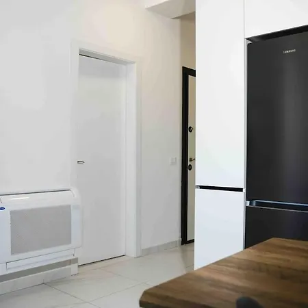 아파트 Hideaways , Breathtaking View & Free Parking *